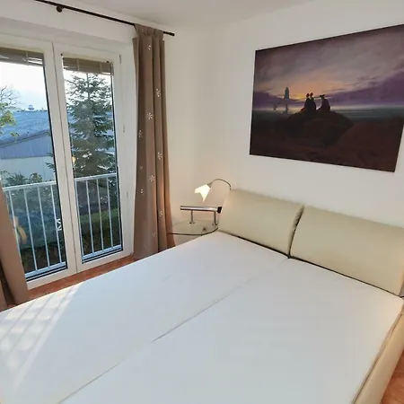Ferienwohnung 4 Strandstrasse 8 Mit Balkon Lägenhet