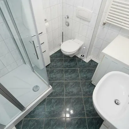 Ferienwohnung 4 Strandstrasse 8 Mit Balkon Lägenhet *